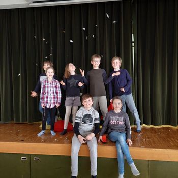 20230308_eat & play Thal2.jpg